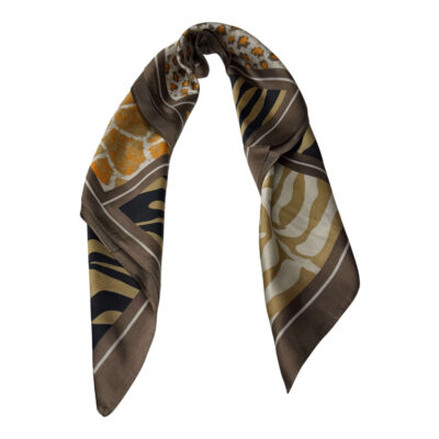 Pañuelo Estampado Café 70x70